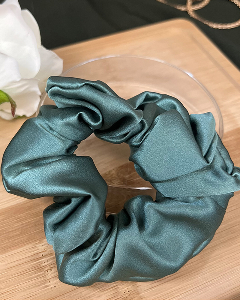 Emerald Green Silk Scrunchy